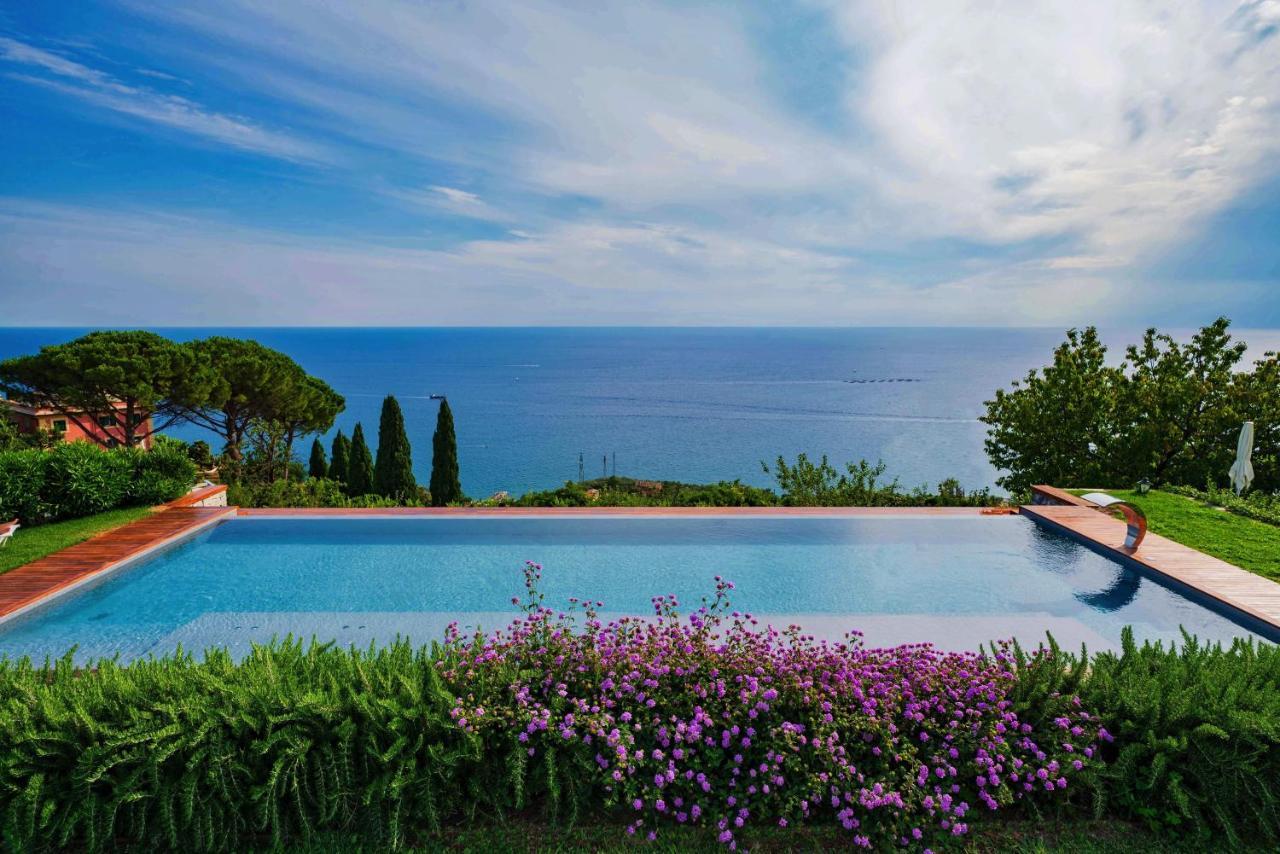 Villa Riviera Resort Лаванья Екстер'єр фото